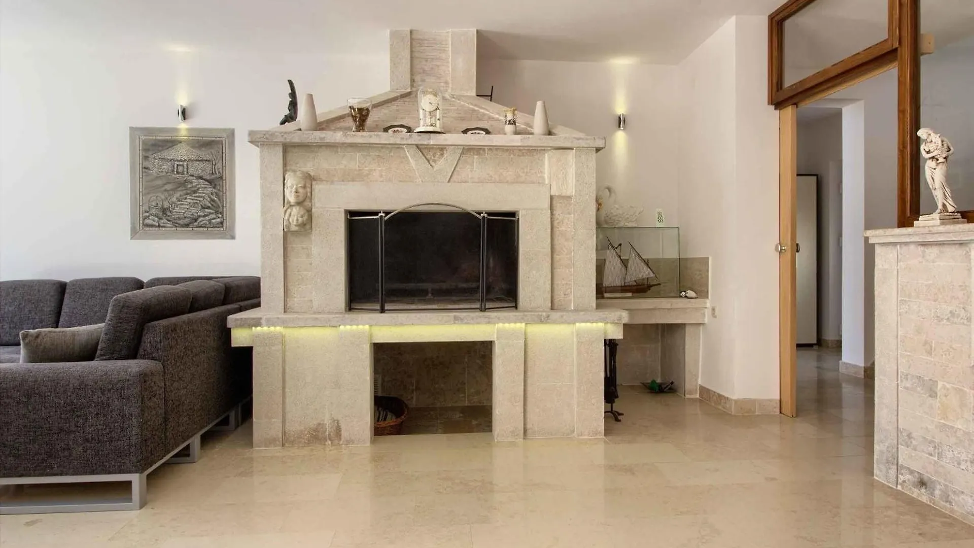 Ferienhaus Mit Privatpool Fuer 14 Personen Ca 360 Qm In Medulin, Istrien Suedkueste Von Istrien Medulin