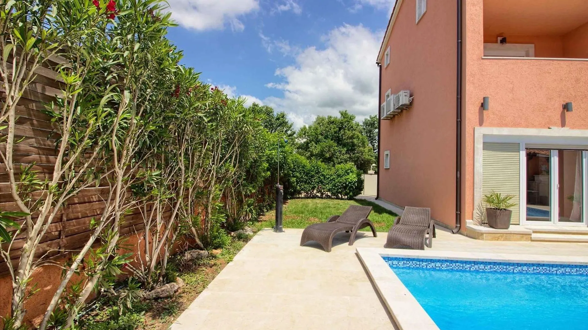 Holiday home Ferienhaus Mit Privatpool Fuer 14 Personen Ca 360 Qm In Medulin, Istrien Suedkueste Von Istrien Croatia